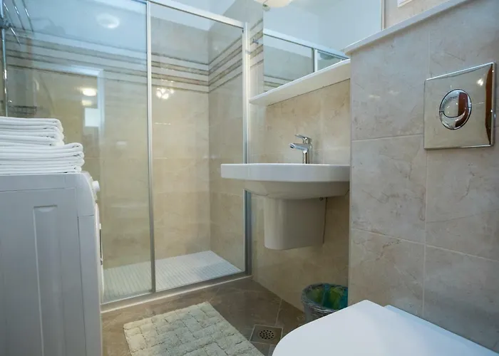 Ploce Marina Apartment